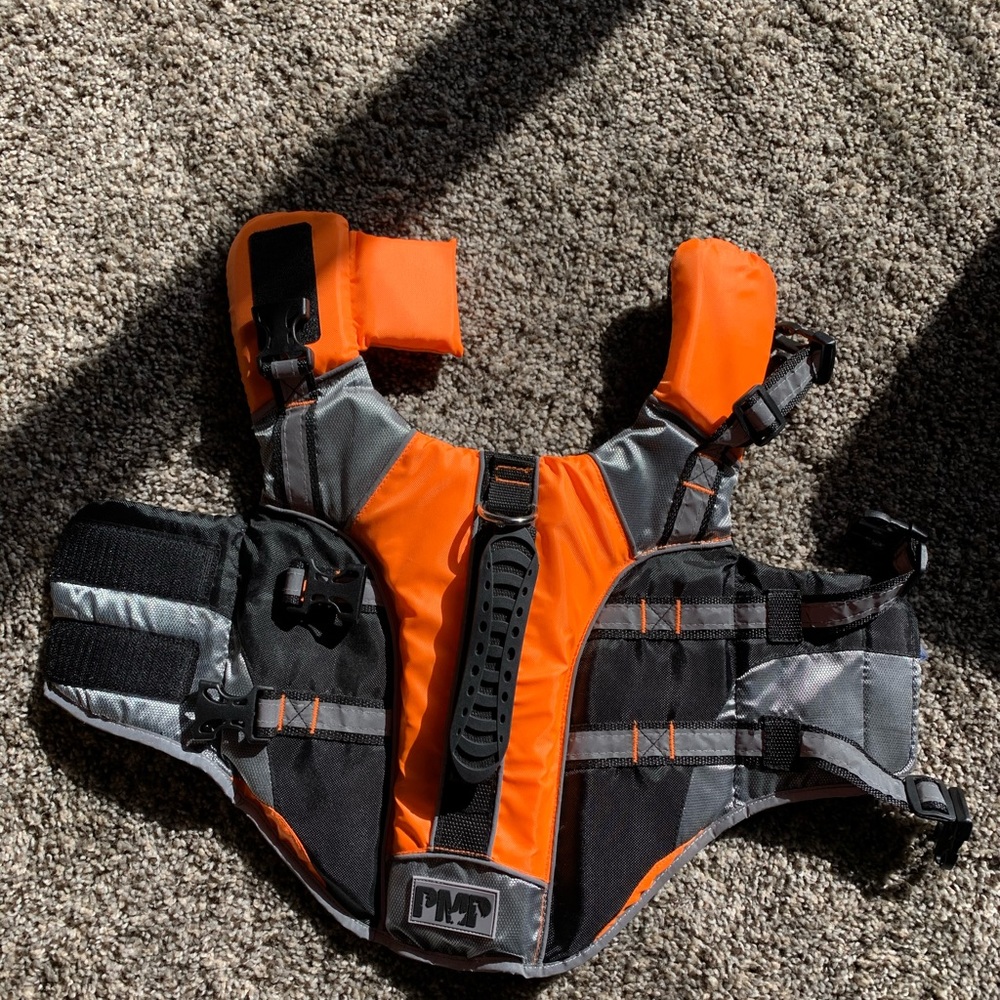 New Never Used — Dog Flotation Device - NWOT